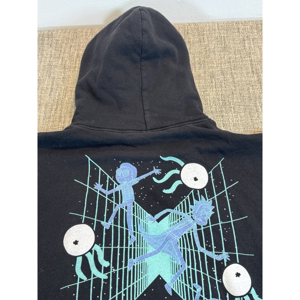 Rick And Morty  Virtual‎ Reality Black Hoodie Size Large Pullover With Pocket - Picture 14 of 16
